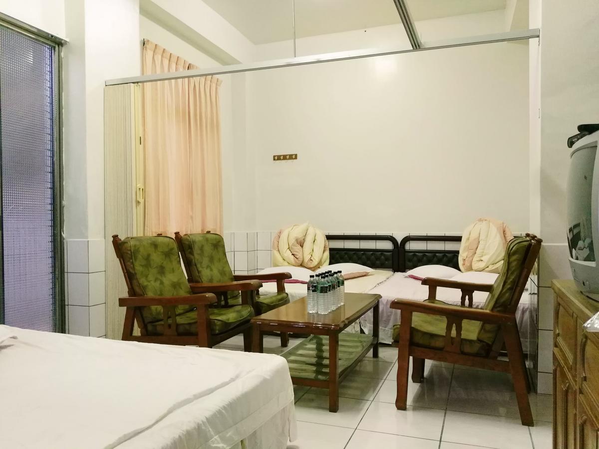 Qun Feng Hotel Fenchihu Extérieur photo