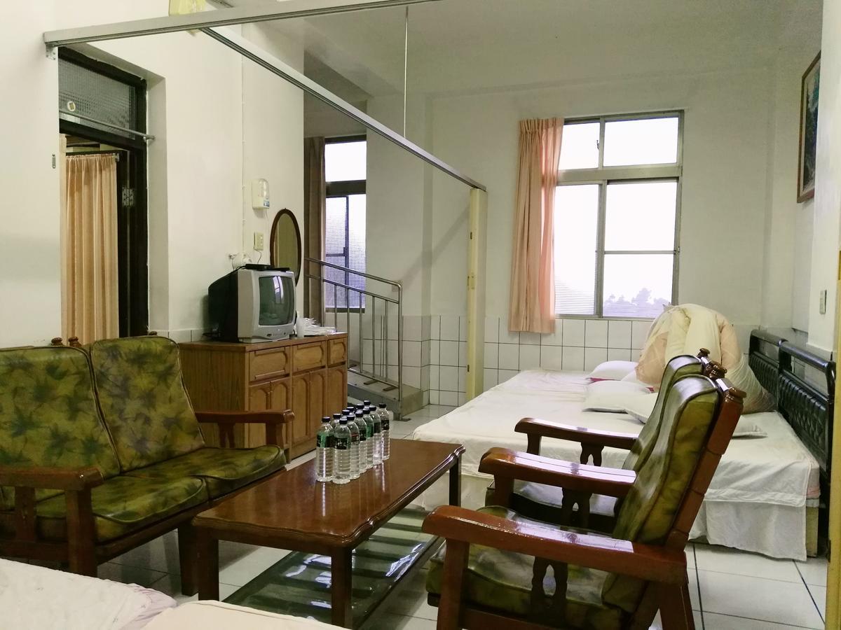 Qun Feng Hotel Fenchihu Extérieur photo