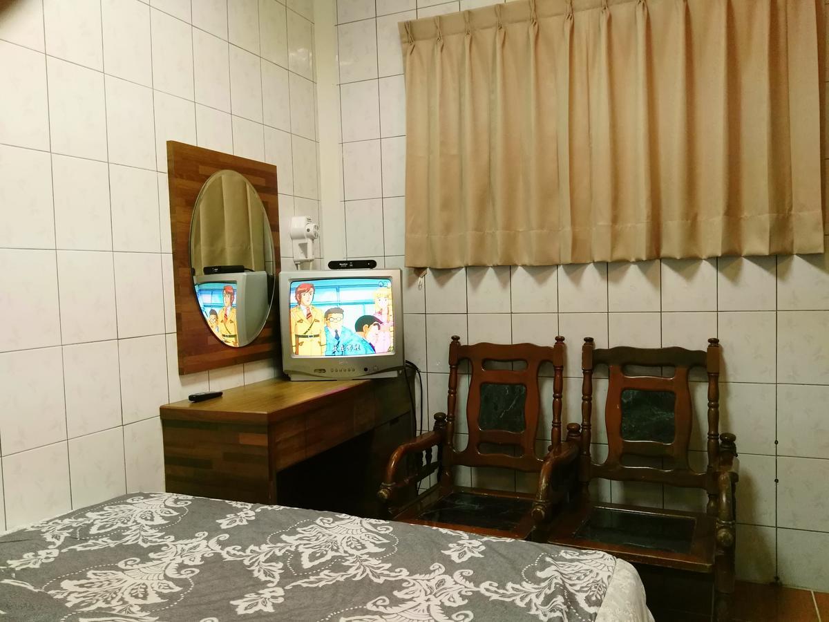 Qun Feng Hotel Fenchihu Extérieur photo