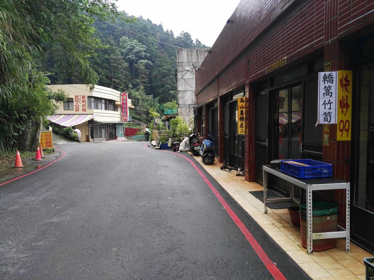 Qun Feng Hotel Fenchihu Extérieur photo